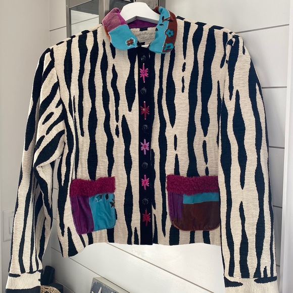 Jacket - Picture 1 of 14